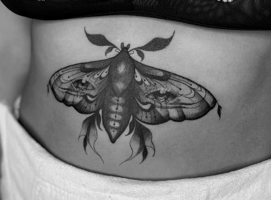 Dotwork Tattoo | The Wall Tattoo