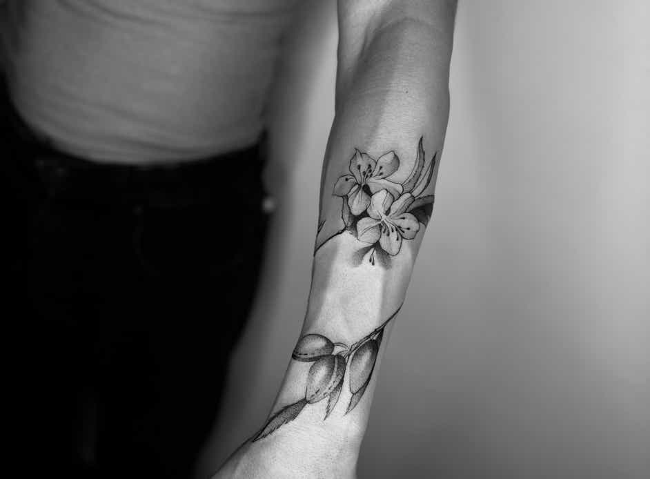Floral Tattoo | The Wall Tattoo