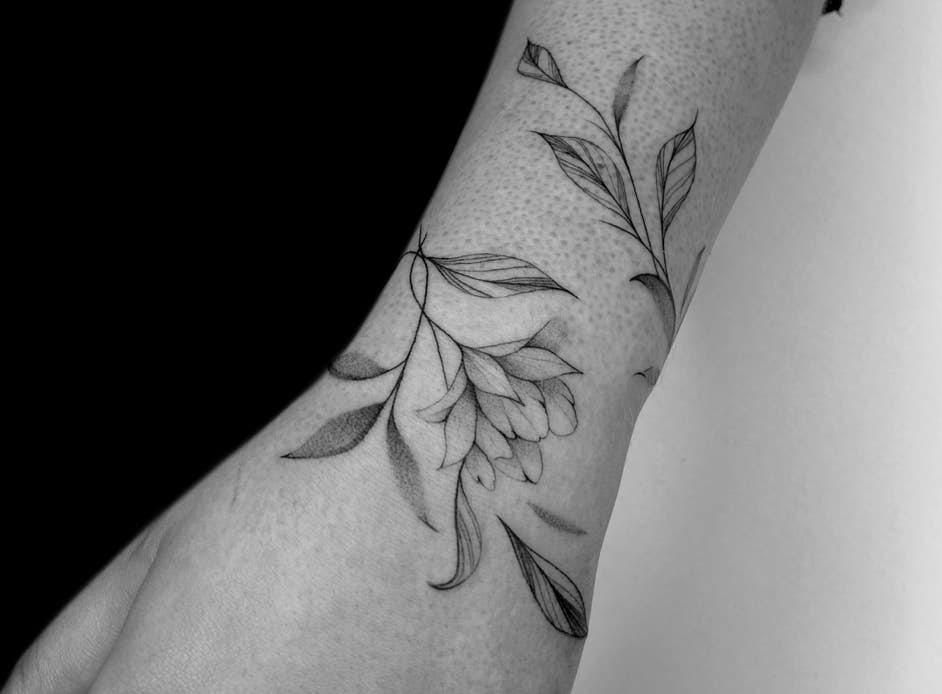 Floral Tattoo | The Wall Tattoo